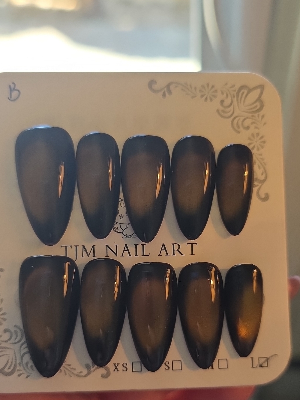 Men's Black Ombre Press-On Nails